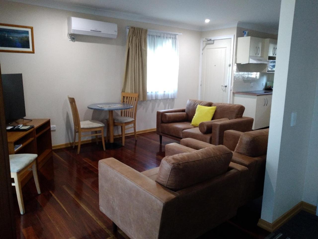 Eastgate On The Range Motel Toowoomba Exterior photo