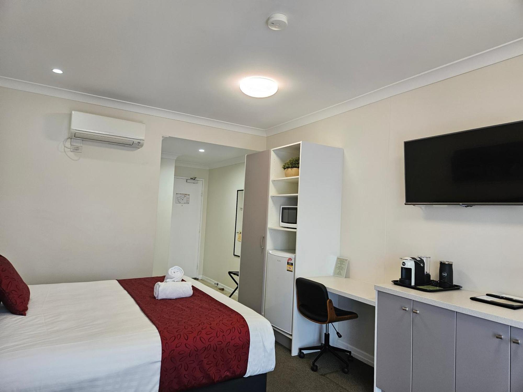 Eastgate On The Range Motel Toowoomba Exterior photo