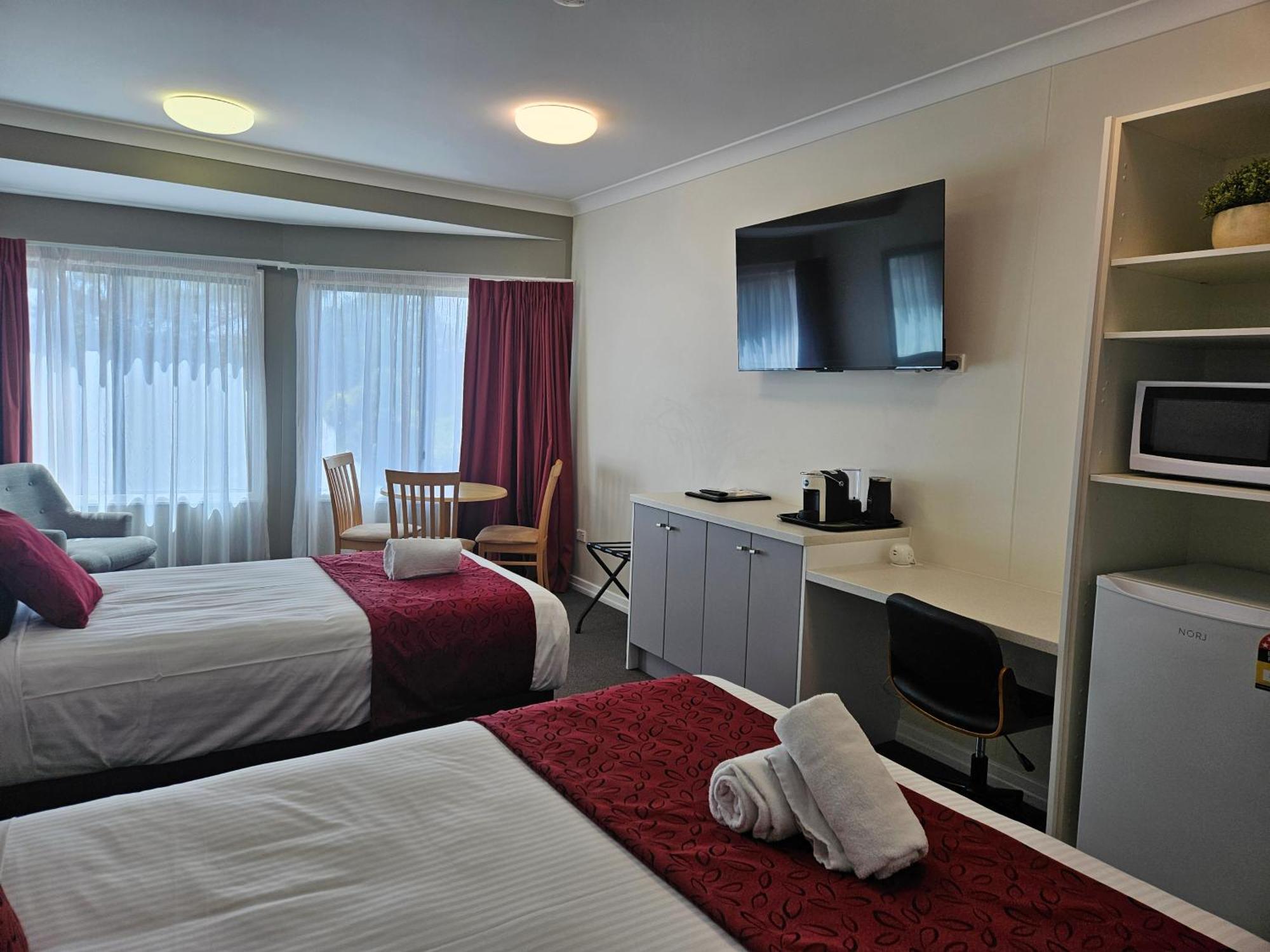 Eastgate On The Range Motel Toowoomba Exterior photo